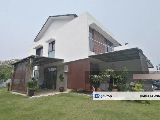 Twin Palms @ Sungai Long