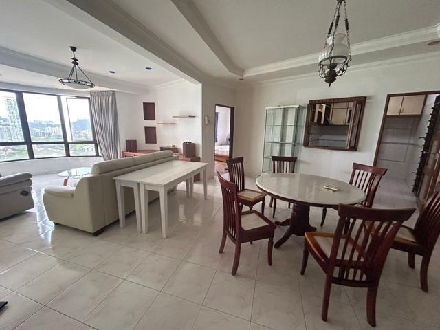 Twin Tower Condominium at Tanjung Bungah Seaview unit