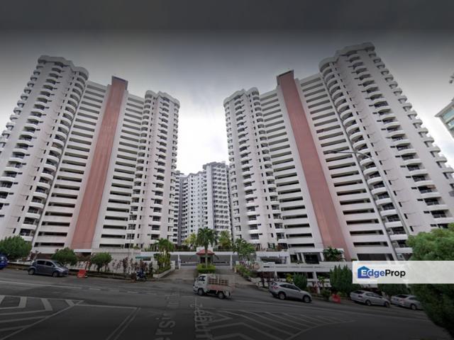 Twin Towers, Ratu Mutiara