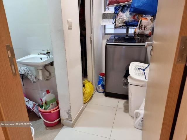 Twin Waterfalls D19, Condominium