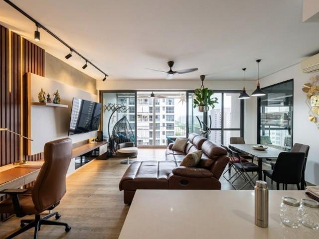 Twin Waterfalls Executive Condominium For Sale, $2,180,000, 4 Bed 3 Bath 1,238 sqft $1,761.00 psf