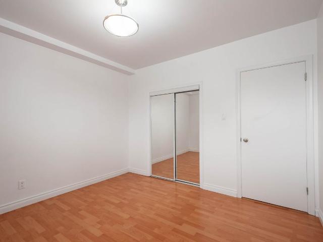 Twinson 1 Bedroom Apartment for Rent at 12041 104 Ave Nw, Edmonton, AB T5K 0T3 Oliver