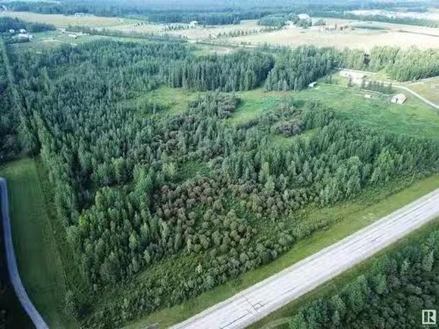 Twp Road 534 Range Road 175, Rural Yellowhead, AB, T7E 1L7 v.