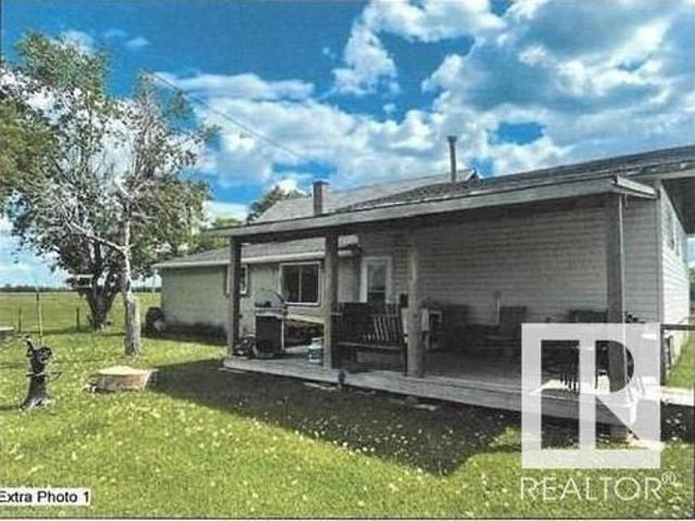 Twp Road 550 & Range Road 193, Rural Lamont County, AB, T0B 2R0 house for sale | Listing ID E4418 | Royal LePage