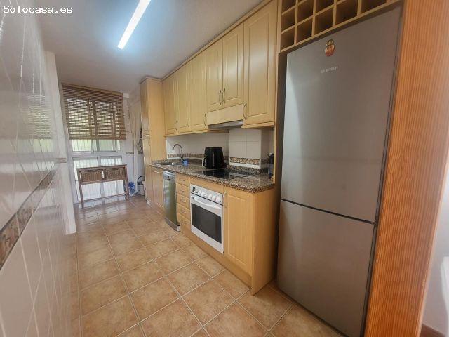 ¡Tu vida junto al mar! Piso con terraza y urbanización completa en Playa de San Juan