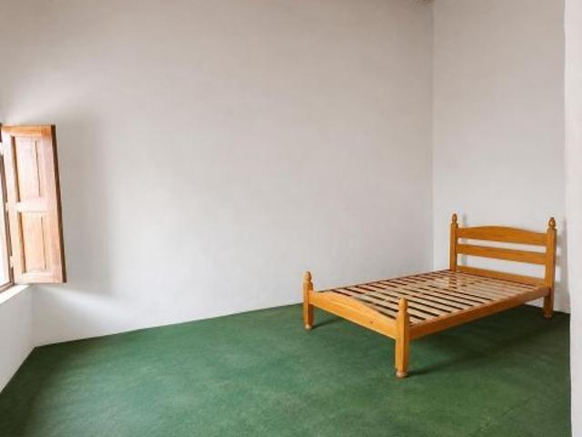 Tu Buena Casa te presenta esta vivienda con amplios espacios exteriores en Llano de Molina