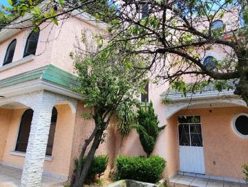 TU CASA EN METEPEC CON EXCELENTE UBICACIÓN