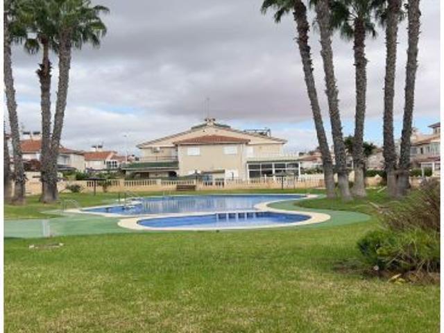?️ ¡TU CASA JUNTO A LA ZENIA BOULEVARD! ?