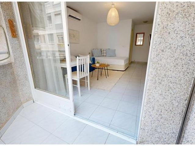 Tu estudio junto al mar en Torrevieja