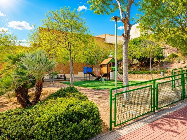 ✨ ¡Tu Hogar Ideal en Cobatillas!