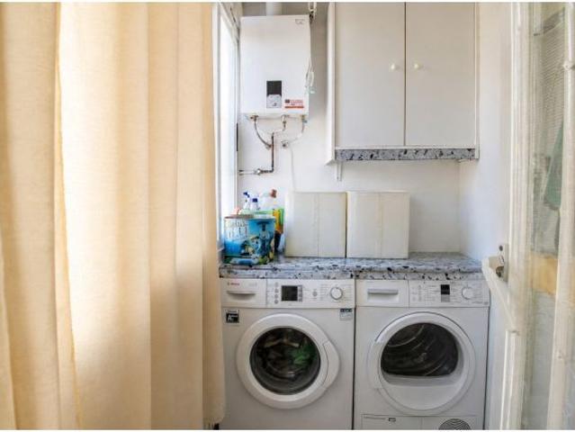 Tu hogar ideal junto al Parque de San Fernando! 4 dormitorios y garaje incluido