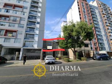 Oficina amplia en alquiler: 216 m² en pleno Jesús María, a metros de Salaverry