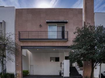 Tu Nuevo Hogar Te Espera! Casa en Venta Olinca!