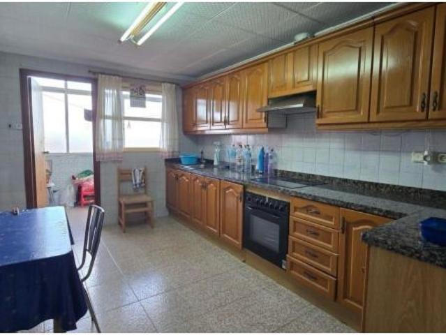 ¡Tu nuevo hogar te espera en La Diagonal! ? Espaciosa, luminosa y en una ubicación inmejorable