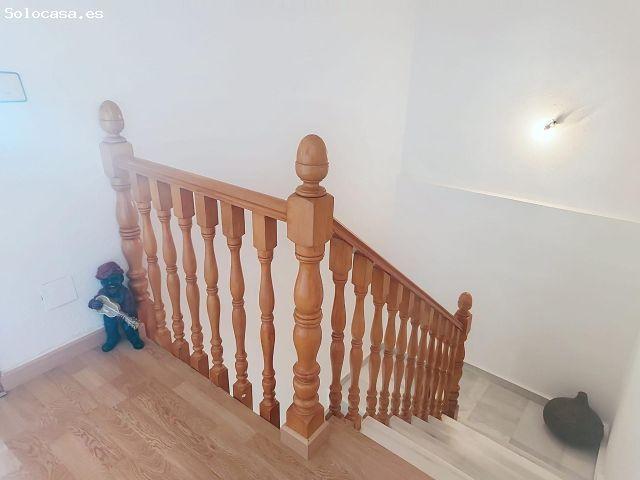 ¡Tu nuevo hogar en TORRE DE LA HORADADA te está esperando por solo €215,000!