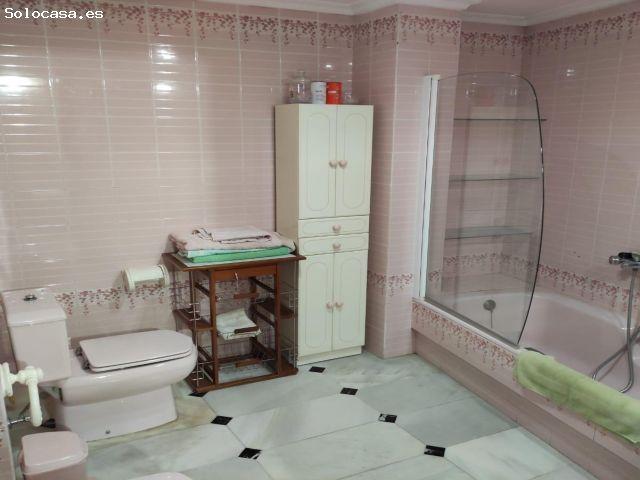 ¡Tu Nuevo Hogar en el Corazón de Cabra por Solo €176,000!