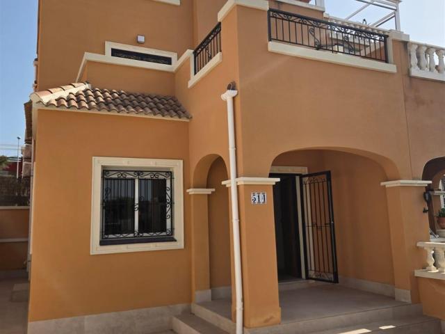 Tu nuevo hogar en Orihuela Costa te está esperando ?.. Chal. 120m² Orihuela Costa