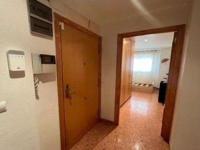 ¡Tu nuevo hogar en San Crispín: 105 m2, exterior y en perfecto estado!