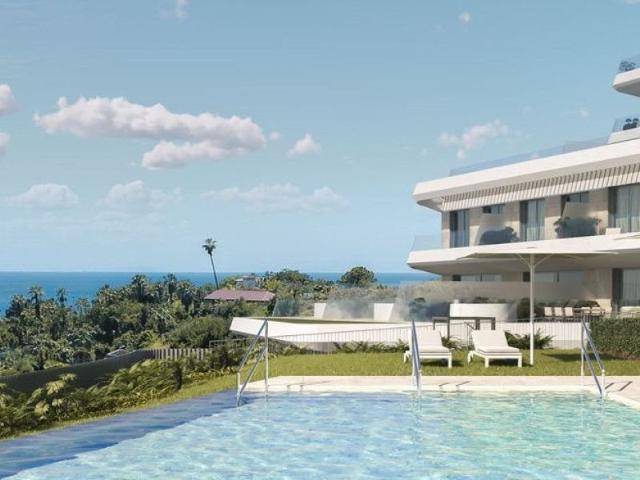 Tu nuevo hogar junto al mar y la naturaleza Descubre un excl. 156m² Estepona