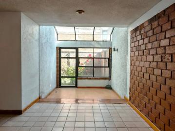 Tú oasis en Campestre Coyoacán! Amplia casa