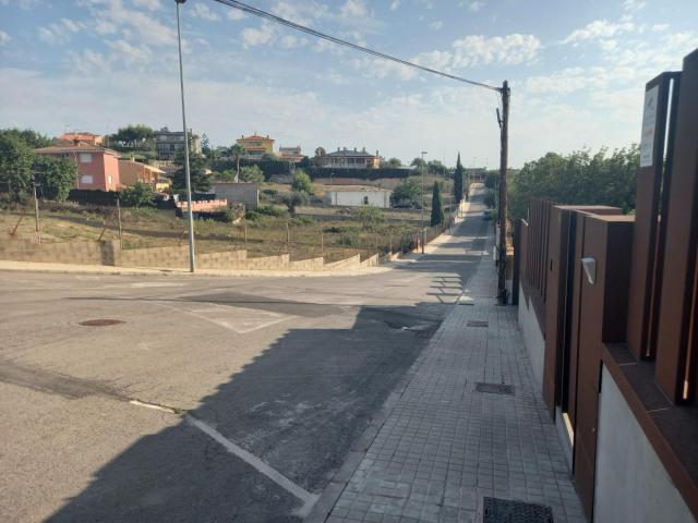 TU PARCELA EN URBANIZACIÓN EL PANTANO