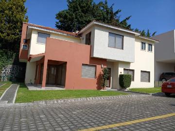 Tu próximo hogar en Rinconada los Encinos: Espacio, Exclusividad y Confort