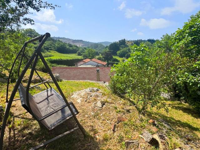 ¡Tu propio paraíso en Arce! Casa independiente con 5.000 m2 de terreno, espacio y privacidad absoluta