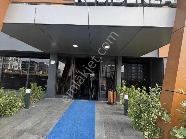 Tuğra'dan Uysal Gloria Residenza Havuz Cephe Arakat Ferah Daire