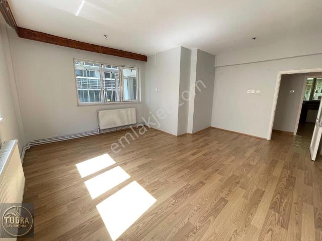 Tuğra'dan Askent Civarında 3+1 Arakat Kiralık Daire
