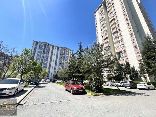 Tuğradan Emlak Konutların'da 3+1 Arakat Satılık Daire
