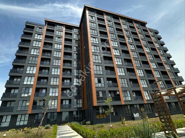Tuğra'dan Hatip Mah.armonia Rezidansta 1+1 Eşyalı Kiralık Daire