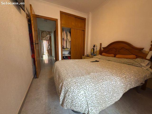 Tu Refugio Mediterráneo en Torrevieja: Luz, Calma y Confort