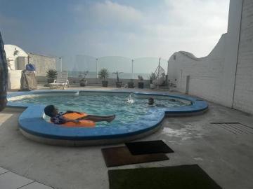 Tu Refugio Soñado, con piscina frente al Mar en Punta Negra