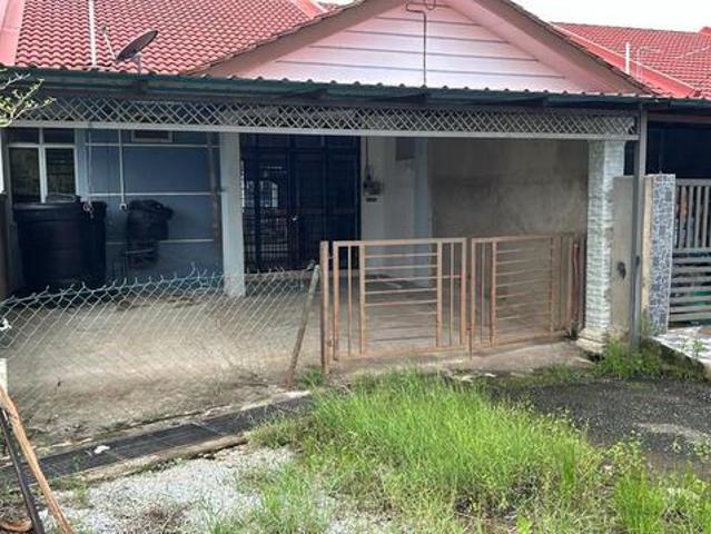 TumpatWakaf Bharu Teres Setingkat Yang Selesa Untuk Keluarga Kecil