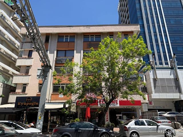 TUNUS CADDESİ ÜZERİNDE CADDEYE CEPHE TABELA DEĞERİ YÜKSEK ASANSÖRLÜ OTOPARKLI BALKONLU