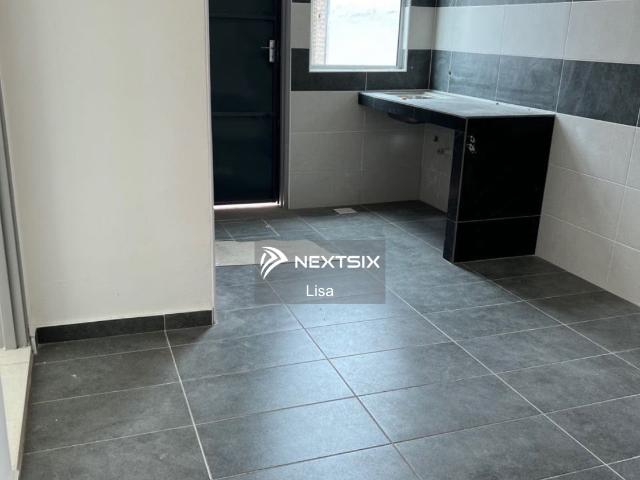 Tun Aminah Low Cost Flat For Sale