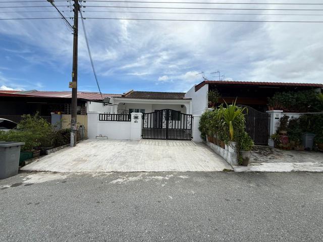 Tun Aminah Single Storey Cheaper Market Hot Location Unit