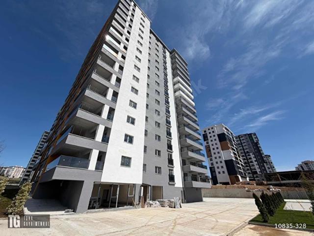 TUNA GAYRİMENKULDEN SATILIK ŞEHİTLİK 4+1 GÜNEY CEPHE DAİRE