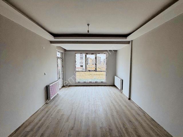 Tuna Gayrimenkul'den Satılık Şentepe Sol 3+1 Ara Kat Sıfır Daire