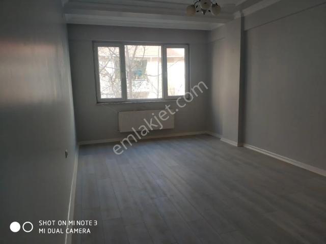 Tunalı'da Kiralık 2+1 Asansörlü Balkonlu Bakımlı Daire