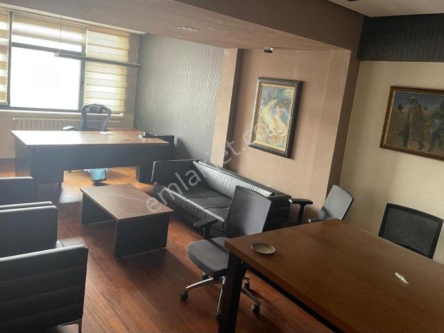 Tunalı Hilmi'de 100.000₺ Kira Getırısı Satılık 6+1 Dubleks Ofis
