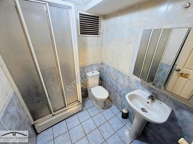 Tuncay'dan 1+1 Ayrı Mutfaklı Eşyalı Kiralık Daire