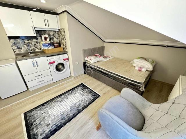 Tuncay'dan Şişli'de Cadde Üzerinde Yeni Binada 1+0 Eşyalı