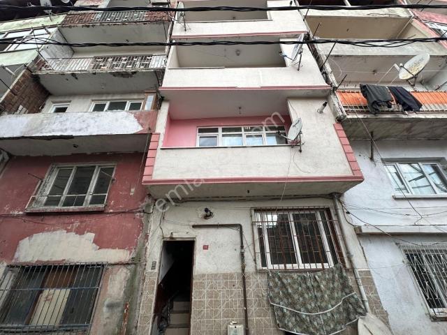 Tuncay'dan Şişli'de Trump Avm'ye 15 Dk Mesafede 1+1 Giriş Kat