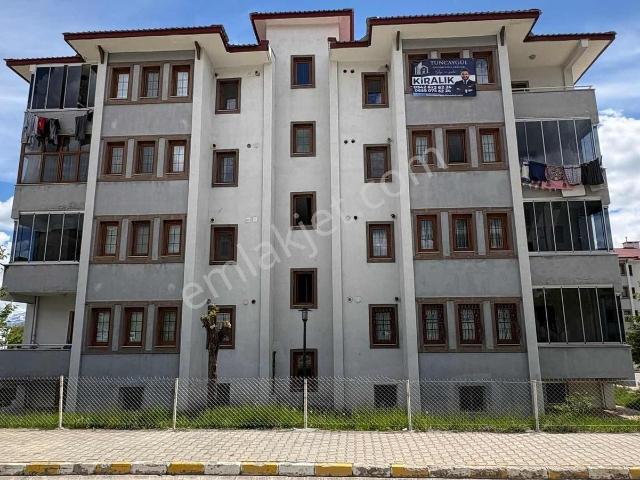 Tuncaygül'den Kiralık Ferah Daire | Geçit