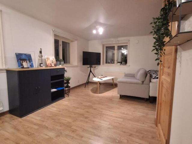 Tunge Bredhult, Lödöse