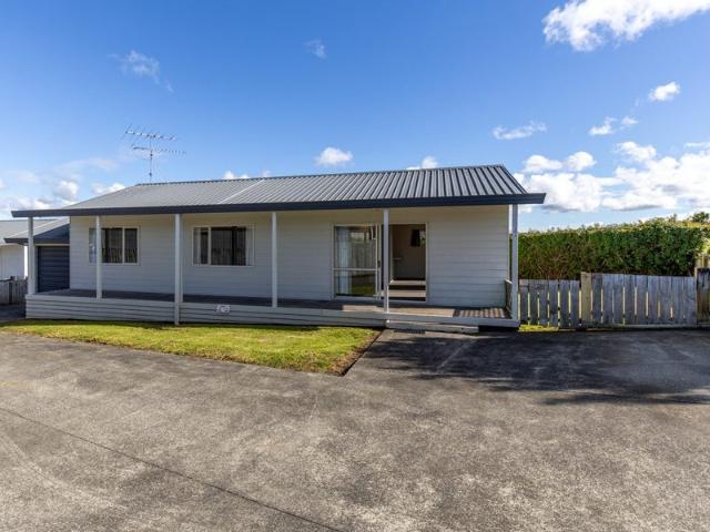 tuakau, 3 bedrooms