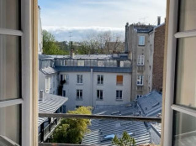 tudio – Canal Saint Martin, Paris 10e location du 6 au 30 août – 820 €