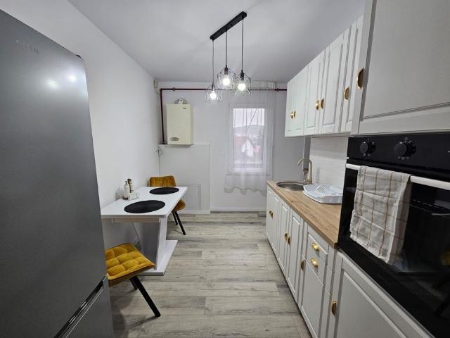 Tudor – Apartament 3 camere cu încălzire în pardoseală, 2 băi