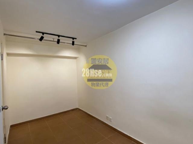 Tuen Mun Siu Hei Court [Agency Ads] Mid Floor 11 20|37/F,On Hei House Block A, Middle Floor Two Rooms Available, Crew Members Welcome. Hints